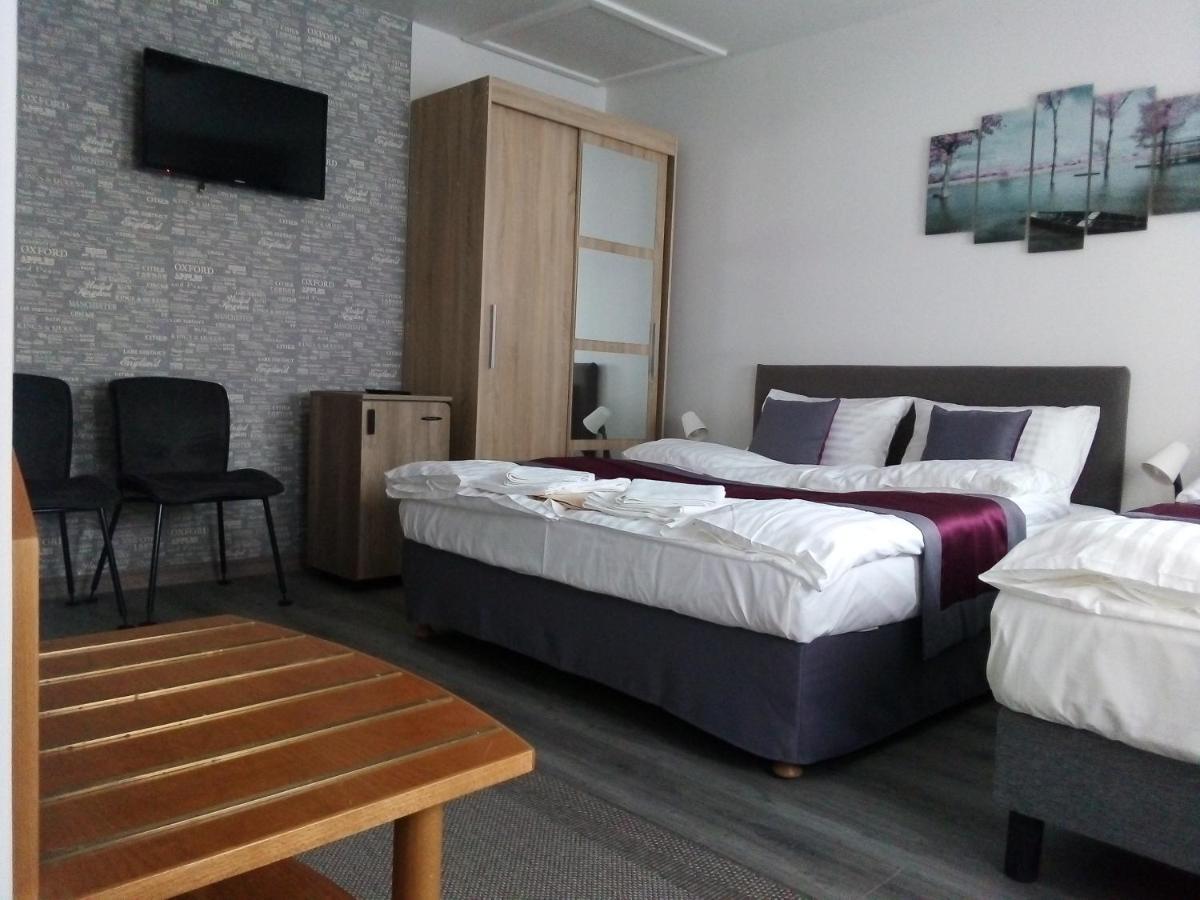 Hooper'S Vendeghaz Hotel Eger Exterior foto